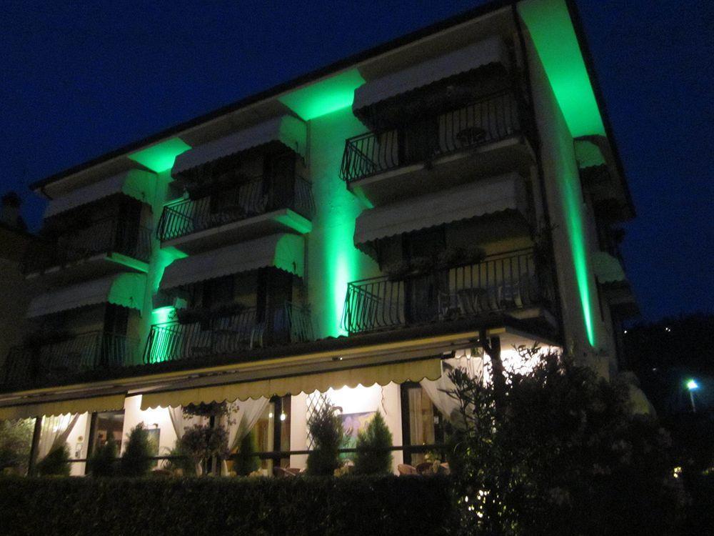 Hotel Marina Torri Del Benaco Exterior foto